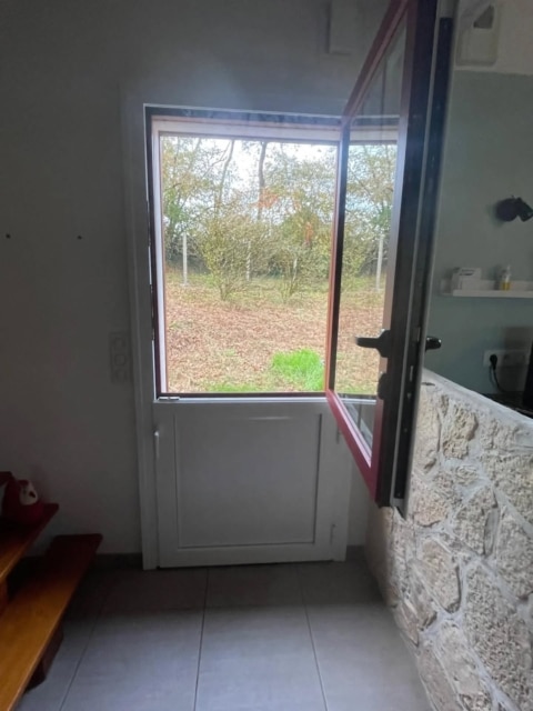 portes fermières en aluminium posées par hontabal 3